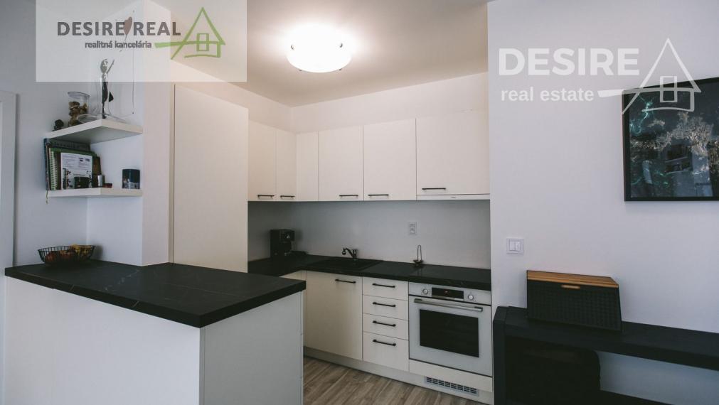 ✅ SOLD: SUNNY, BRICK 3-ROOM APARTMENT WITH BALCONY, CELLAR and ELEVATOR, 97.50 m2, Pezinok - Muškát