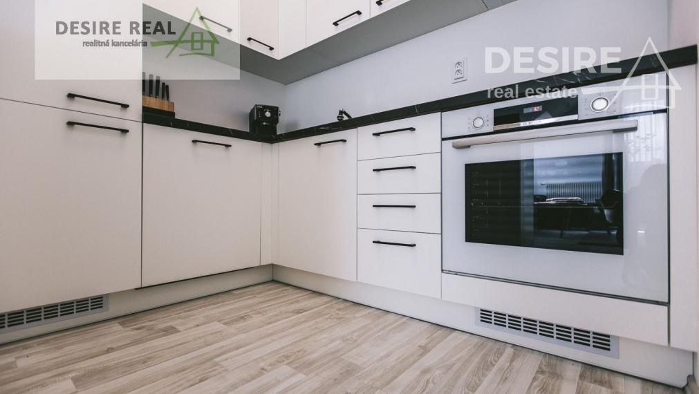 ✅ SOLD: SUNNY, BRICK 3-ROOM APARTMENT WITH BALCONY, CELLAR and ELEVATOR, 97.50 m2, Pezinok - Muškát