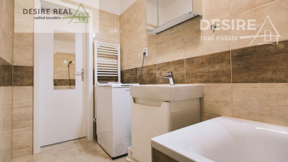 ✅ SOLD: SUNNY, BRICK 3-ROOM APARTMENT WITH BALCONY, CELLAR and ELEVATOR, 97.50 m2, Pezinok - Muškát