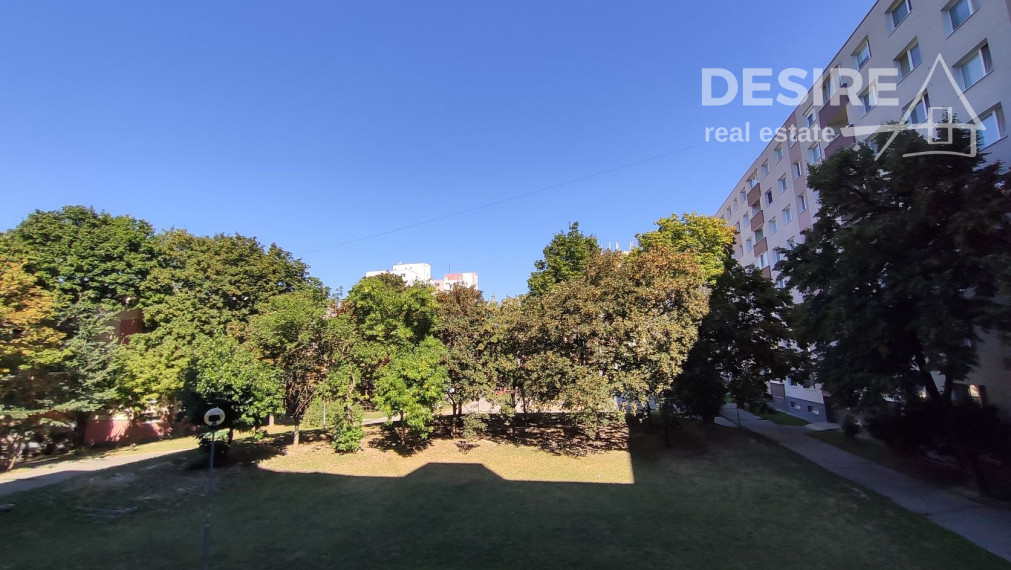 ✅ PREDANÉ: Priestranný 3  izbový byt 64 m2, lóggia, pivnica, Bratislava-Podunajské Biskupice