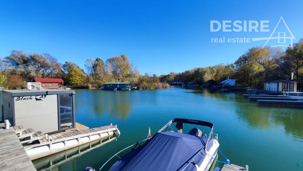 Novostavba na predaj: Hausbót (houseboat) v krásnom prostredí, Jarovce