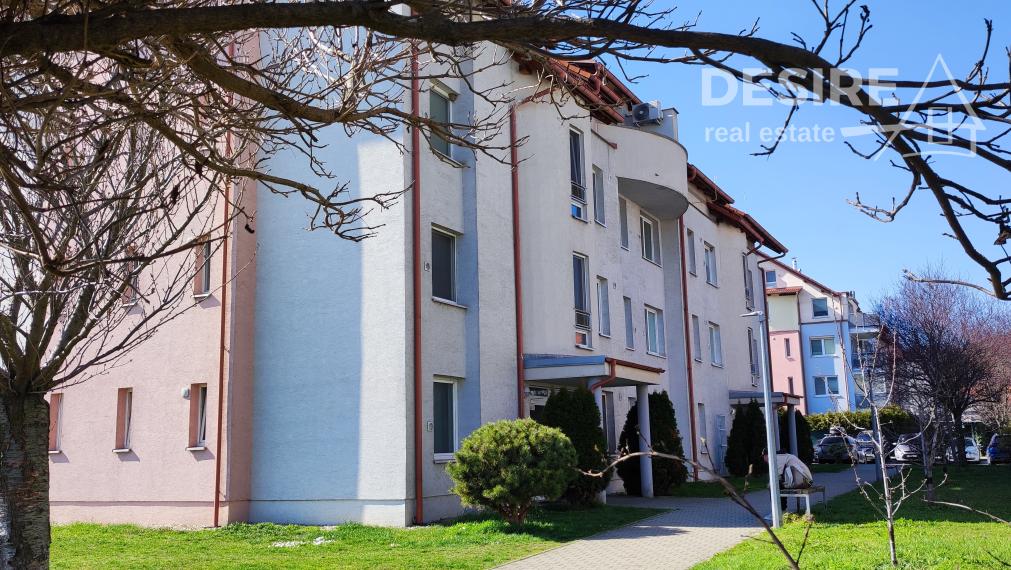 ✅ PRENAJATÉ : Prízemný bezbarierový, zariadený 2.izbový byt so záhradkou