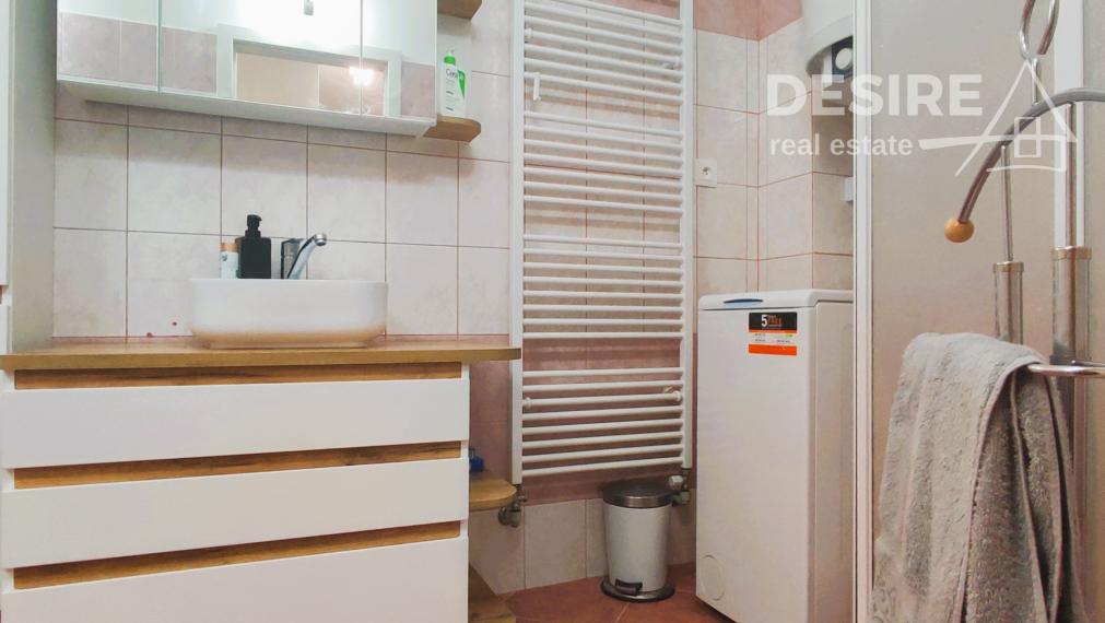 ✅ RENTED:  Fully furnished 2-room apartment with parking, in a quiet area, Kučišdorfská dolina