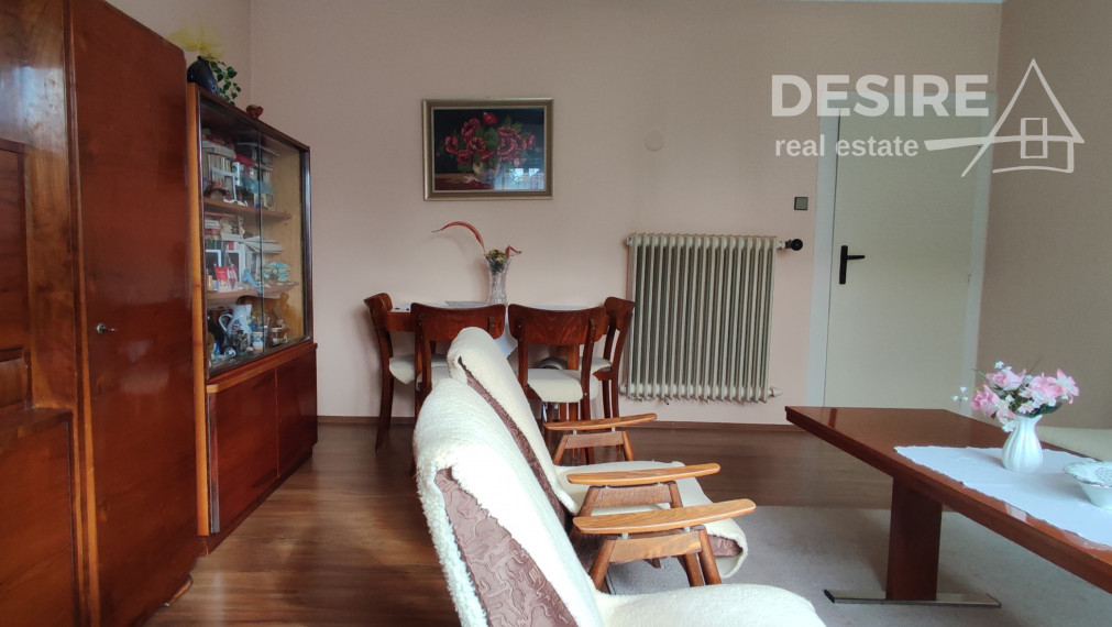 ✅PREDANÉ: Udržiavaný 3 izbový rodinný dom, garáž, Pezinok širšie centrum