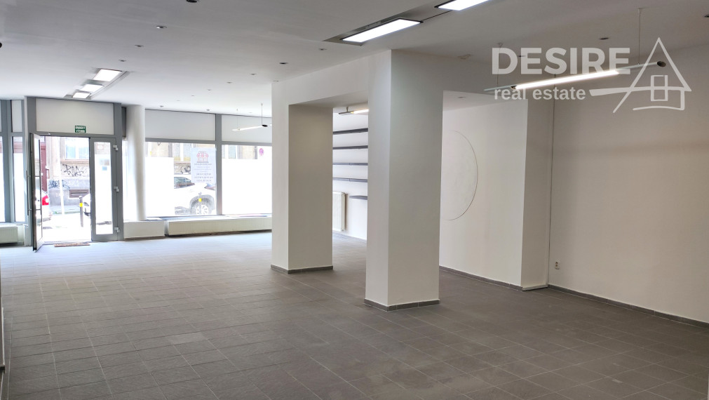 Komerčný priestor 187m2, s výkladom do ulice, kancelária, obchod, služby, Vysoká ul., BA