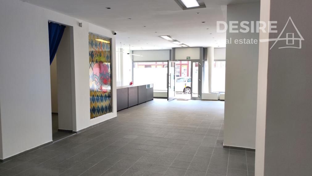 Commercial space 187m2, entry directly from the street, office, shop, services, Vysoká ul., BA