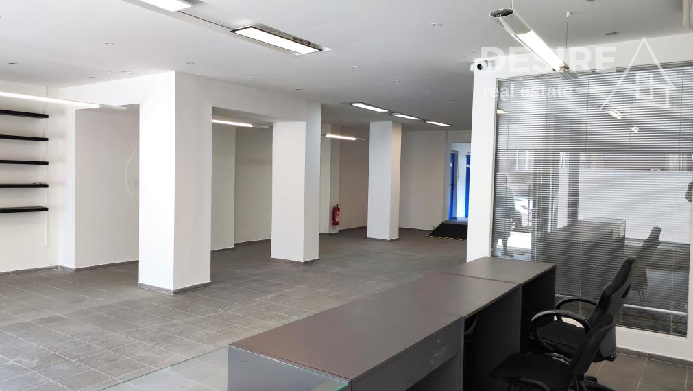 Commercial space 187m2, entry directly from the street, office, shop, services, Vysoká ul., BA