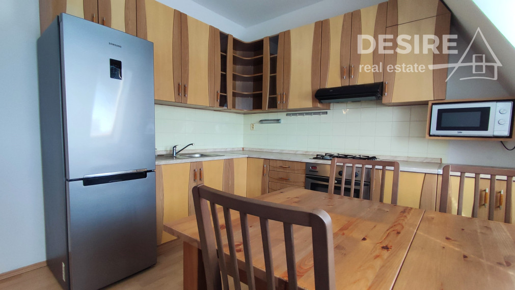 REZERVOVANÉ - 1,5 izbový byt v nadstavbe, terasa, klimatizácia, Bratislava-Trnávka