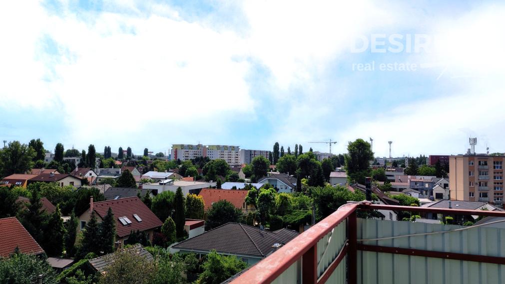 1,5 izbový byt v nadstavbe, terasa, klimatizácia, Bratislava-Trnávka