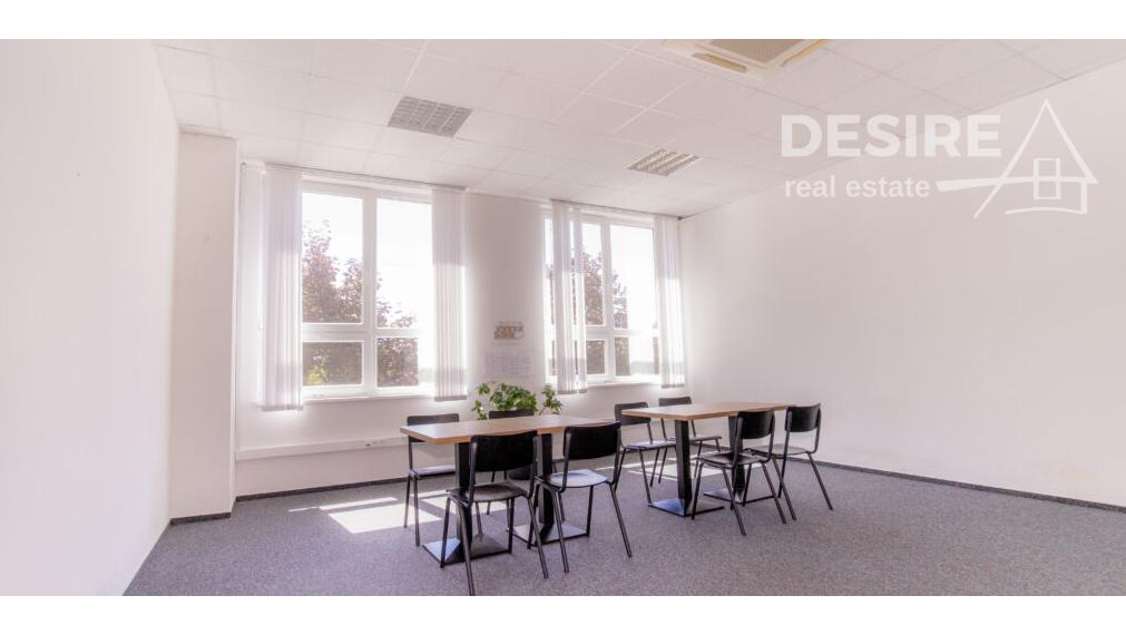 Atraktívne kancelárske priestory na prenájom, od 37 m2 do 326 m2, parkovanie zdarma