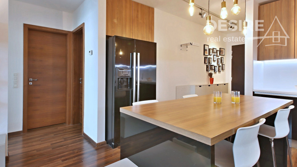 ✅ PREDANÉ: Moderný, štýlový 2 izbový byt so zariadením, loggia, parkovanie, III veže, Bajkalská ul.