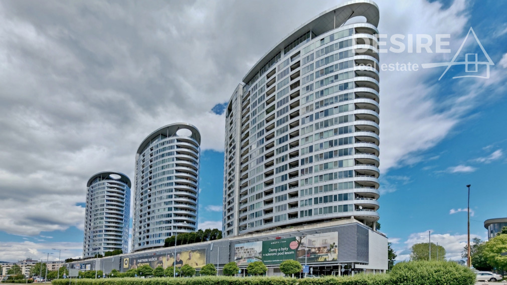 ✅ PREDANÉ: Moderný, štýlový 2 izbový byt so zariadením, loggia, parkovanie, III veže, Bajkalská ul.