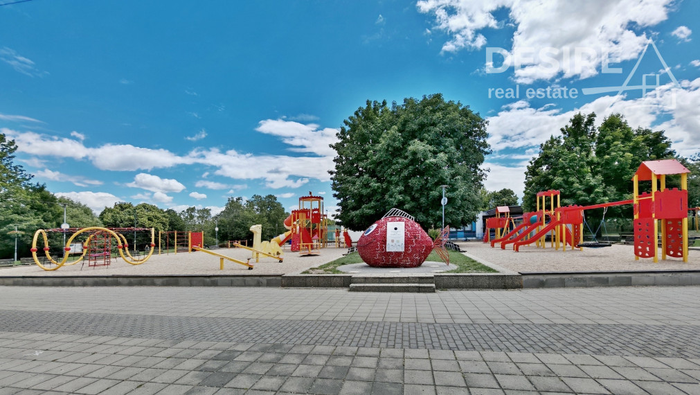 ✅ PREDANÉ: Moderný, štýlový 2 izbový byt so zariadením, loggia, parkovanie, III veže, Bajkalská ul.