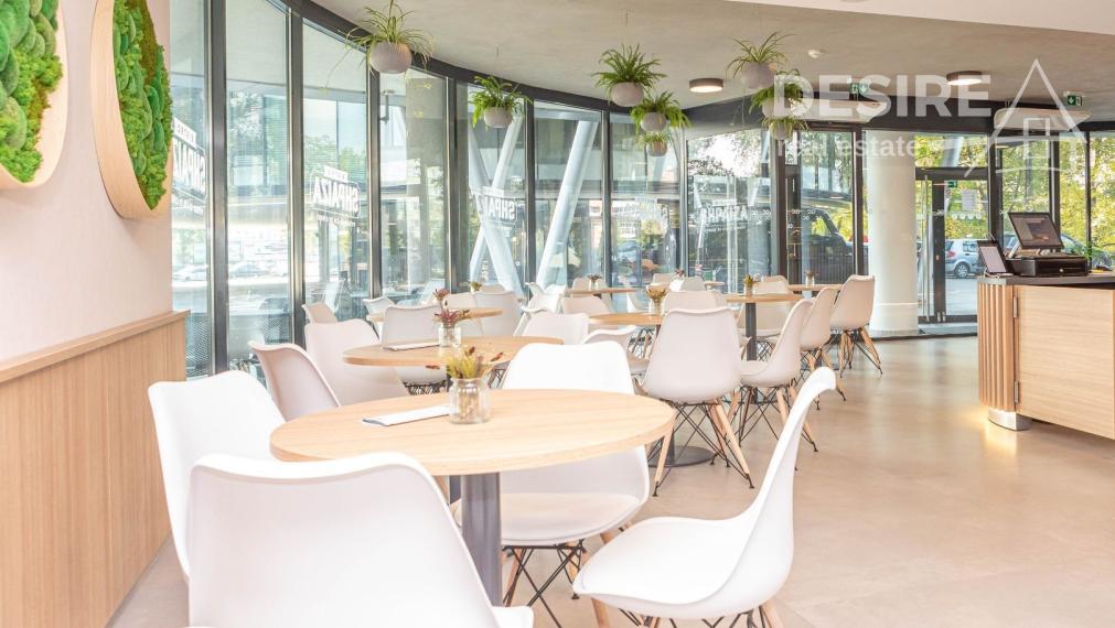 Prenájom: Kancelária 20 m2 až 50m2, parkovanie, Röntgenova ul., Bratislava