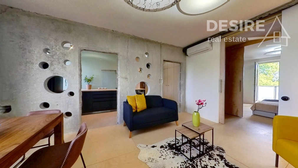 Výnimočný 3i byt v industriálnom štýle, zariadený, B. Smetanu, Trnava