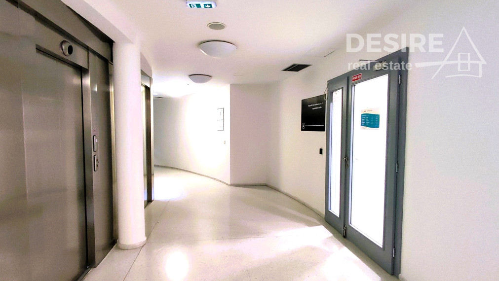 Komerčné priestory - ambulancie lekárov, 295 m2, Röntgenova ul., BA - Petržalka