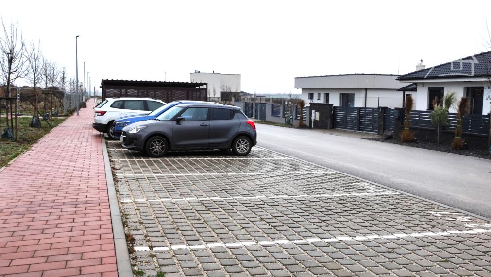 NOVOSTAVBA: Zariadený 3 izbový byt, zelená terasa, parkovanie, Modra -Malé Hliny