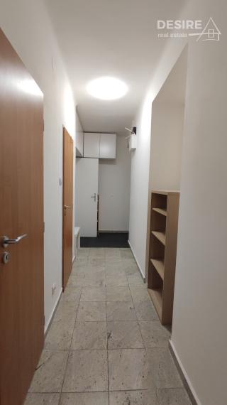 PRIPRAVUJEME:  Na predaj zariadený 2 izbový byt 50m2, balkón, klimatizácia, Záhradnícka ul. , BA