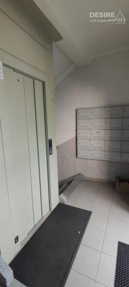 PRIPRAVUJEME:  Na predaj zariadený 2 izbový byt 50m2, balkón, klimatizácia, Záhradnícka ul. , BA