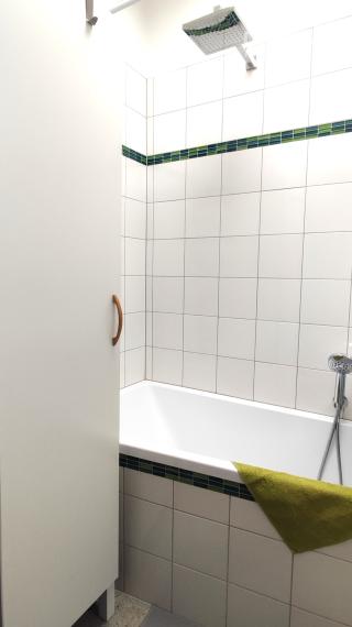 Priestranný 2 izbový byt 50 m2, rekonštrukcia, balkón, klimatizácia, Záhradnícka ul. , BA