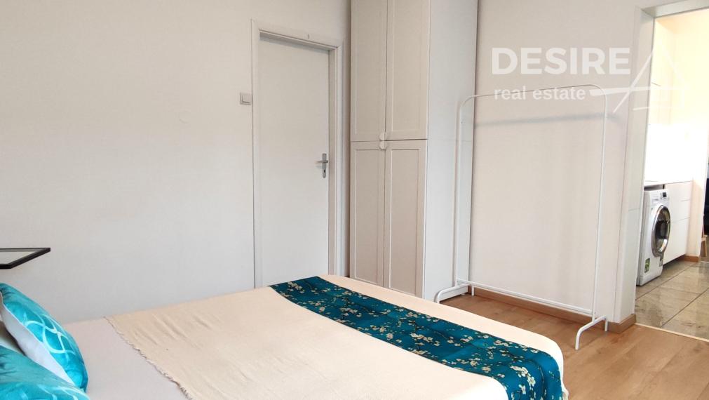 Priestranný 2 izbový byt 50 m2, rekonštrukcia, balkón, klimatizácia, Záhradnícka ul. , BA