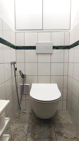 Priestranný 2 izbový byt 50 m2, rekonštrukcia, balkón, klimatizácia, Záhradnícka ul. , BA