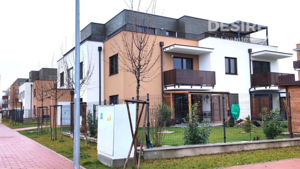 Kompletne zariadený 3 izbový byt, novostavba, zelená terasa, parkovanie, Modra