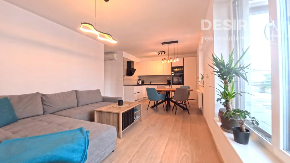 Kompletne zariadený 3 izbový byt, novostavba, zelená terasa, parkovanie, Modra