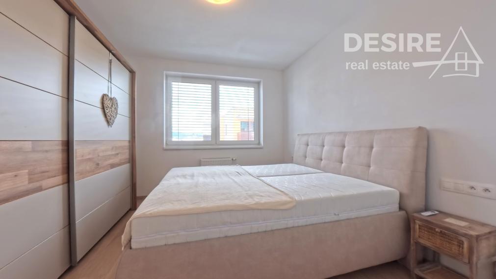 Kompletne zariadený 3 izbový byt, novostavba, zelená terasa, parkovanie, Modra