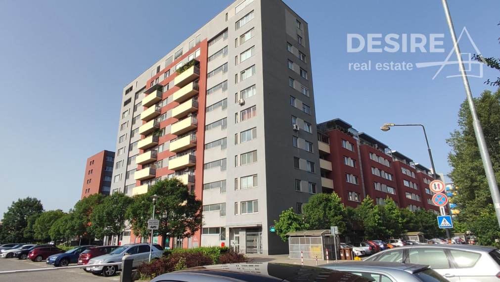 ✅ PRENAJATÉ: Garáž v bytovom dome, Tomášiková ulica, Bratislava