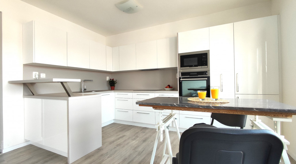 ✅ PRENAJATÉ: Exkluzívny 3 izbový byt, zariadený, centrum, Pezinok