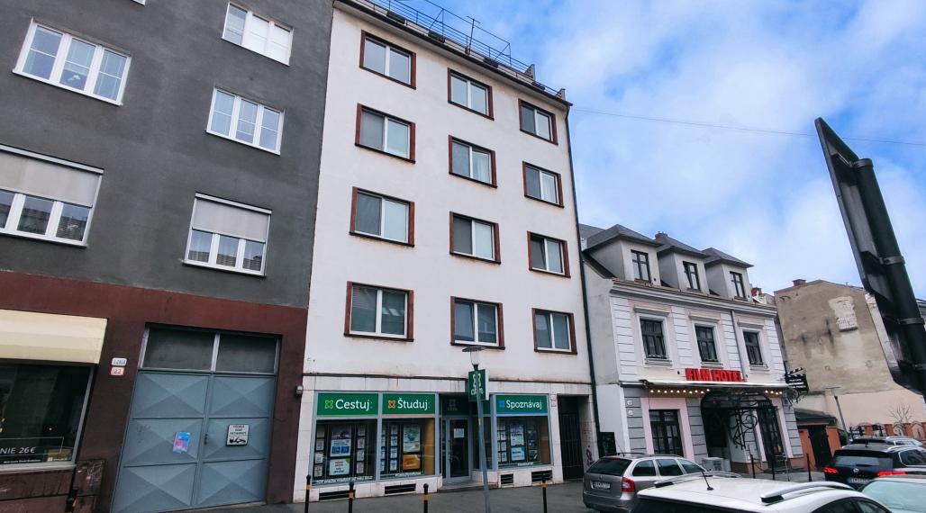 Commercial space 187m2, entry directly from the street, office, shop, services, Vysoká ul., BA