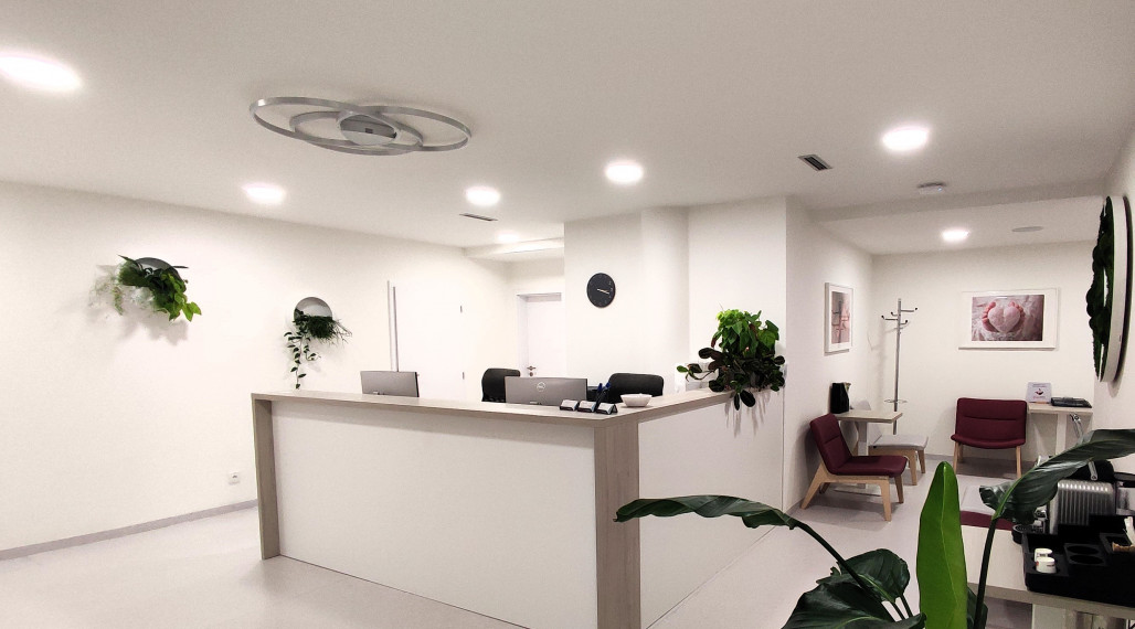 Komerčné priestory - ambulancie lekárov, 295 m2, Röntgenova ul., BA - Petržalka