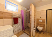 Jedinečný rodinný dom po rekonštrukcii, záhrada, Pezinok - Cajla - fotografia 14