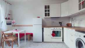 Kompletne zariadený 1 izb.byt s balkónom, Nitra,  Alexyho ul. - fotografia 1