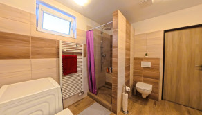 Jedinečný rodinný dom po rekonštrukcii, záhrada, Pezinok - Cajla - fotografia 14
