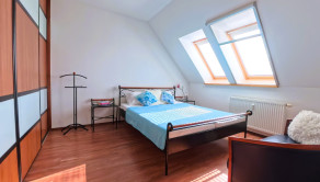 PRIPRAVUJEME: Priestranný 3,5 izbový mezonetový byt v Pezinku na Suvorovovej ul. - fotografia 8