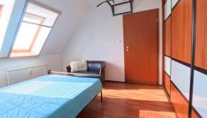 Priestranný 3,5 izbový mezonetový byt v Pezinku na Suvorovovej ul. - fotografia 9
