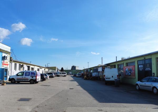 Komerčné priestory - sklady od 170m2 do 280m2