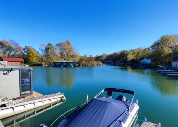 Novostavba na predaj: Hausbót (houseboat) v krásnom prostredí, Jarovce