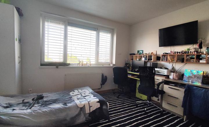 ✅RENTED: Furnished spacious 3-room apartment + parking space, K.Franklovéj., Pezinok - fotografia 5
