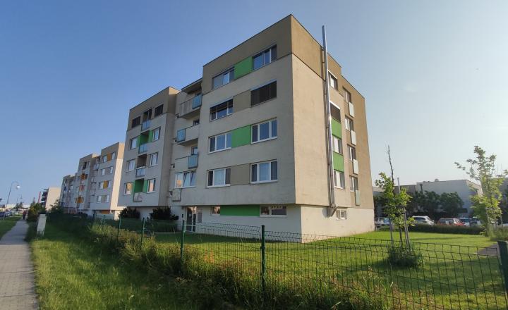 ✅RENTED: Furnished spacious 3-room apartment + parking space, K.Franklovéj., Pezinok - fotografia 12