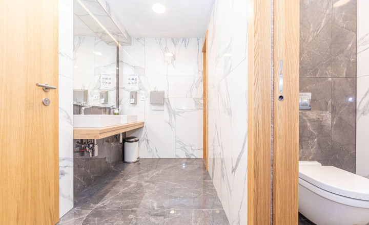 Prenájom: Komerčné priestory od 24 m2 - 742 m2, parkovanie, Röntgenova ul., Bratislava - fotografia 15