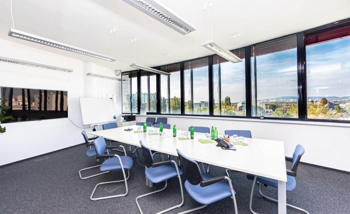 Prenájom: Telocvičňa výmera 360 m2, parkovanie, Röntgenova ul., Bratislava - fotografia 4