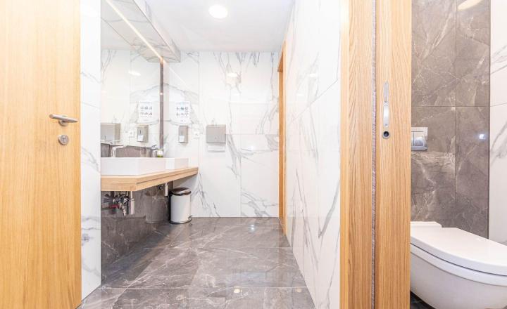 Prenájom: Telocvičňa výmera 360 m2, parkovanie, Röntgenova ul., Bratislava - fotografia 12