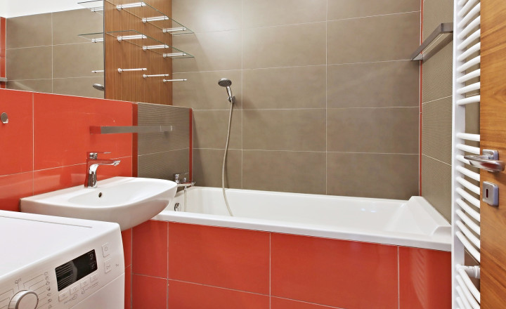 ✅ PREDANÉ: Moderný, štýlový 2 izbový byt so zariadením, loggia, parkovanie, III veže, Bajkalská ul. - fotografia 7