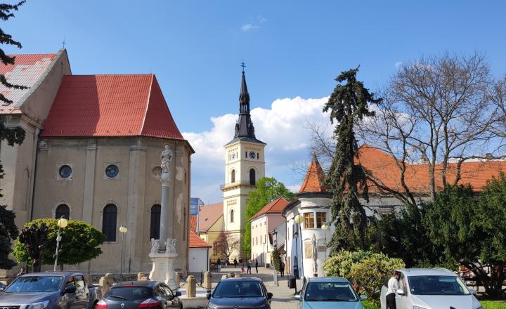 ✅ PREDANÉ: Priestranný štýlový 2i zariadený byt, parkovanie, pivnica, širšie centrum Pezinok - fotografia 16