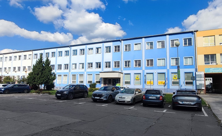 Kancelárie pre menšiu firmu, 5 miestností, Hattalova ul., Bratislava - fotografia 1