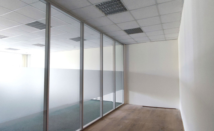 Kancelárie pre menšiu firmu, 5 miestností, Hattalova ul., Bratislava - fotografia 4