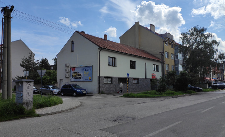Komerčné priestory vhodné ako kancelárie, predajňa, sklad, prevádzka služieb